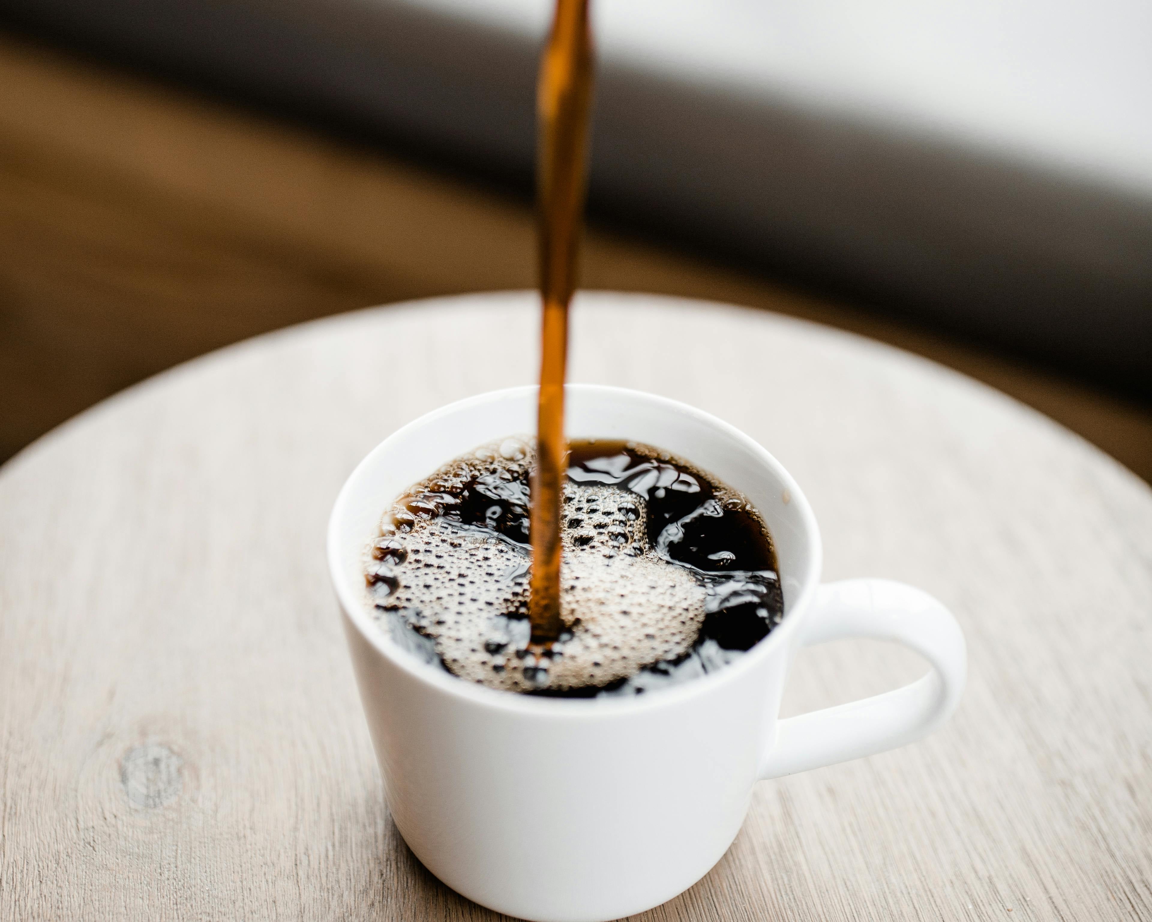 Czym jest kawa americano – historia, smak i rola w świecie specialty